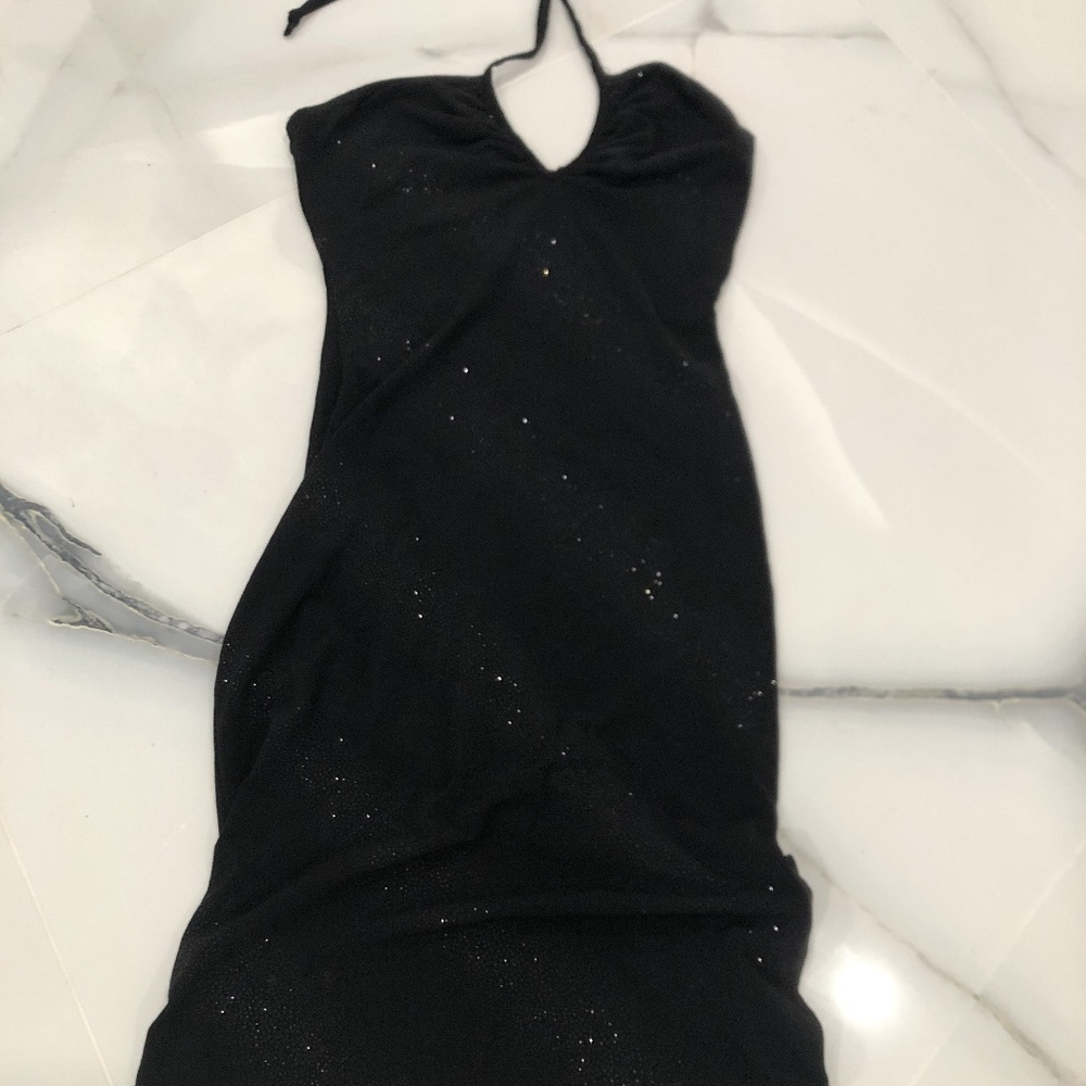 Sexy little black dress with slit  😍